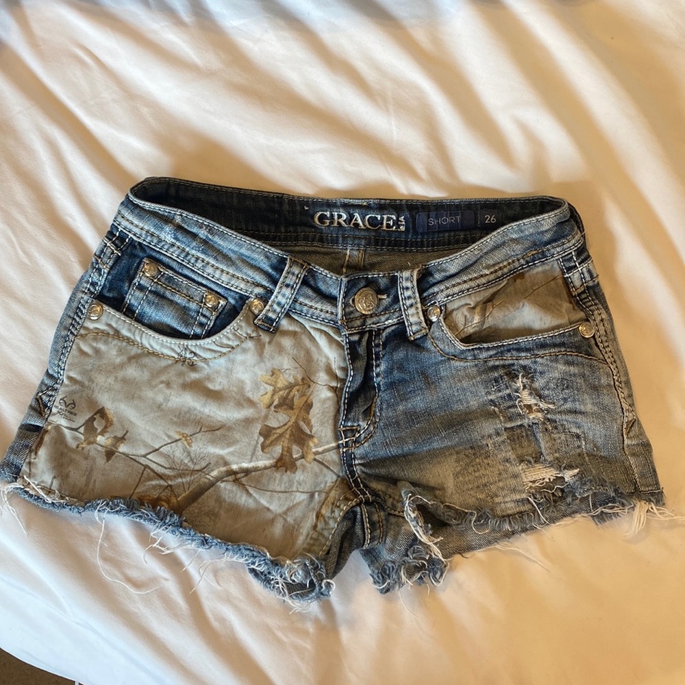 Grace in LA Shorts